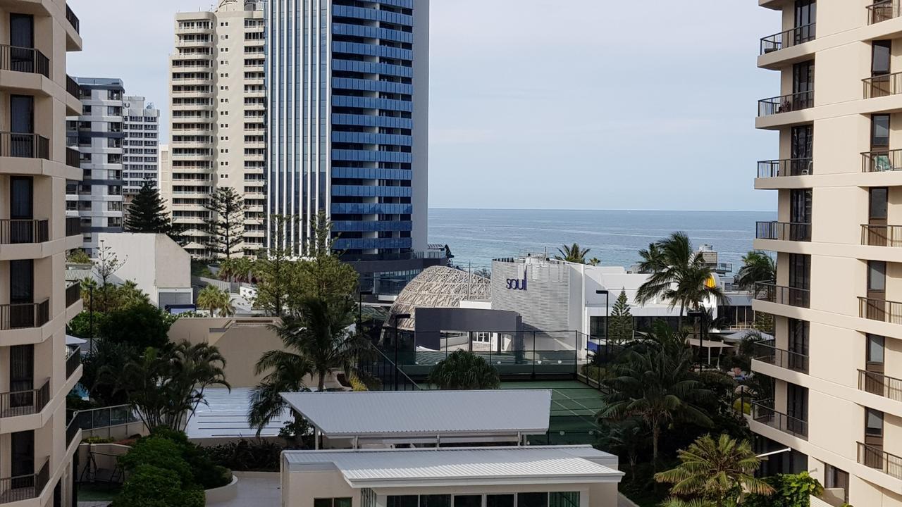 Appartement Beach Comber à Gold Coast Extérieur photo